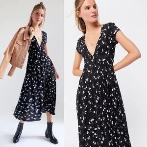 urban outfitters | black floral print midi dress | extra small